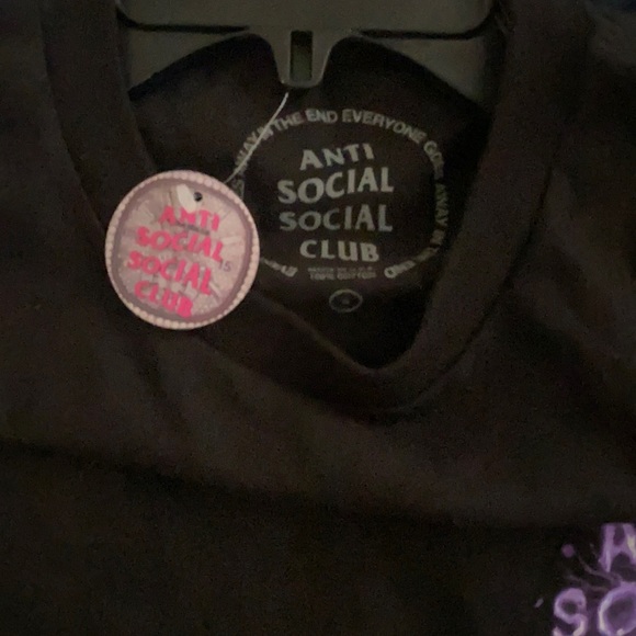 Anti social club - Picture 1 of 3